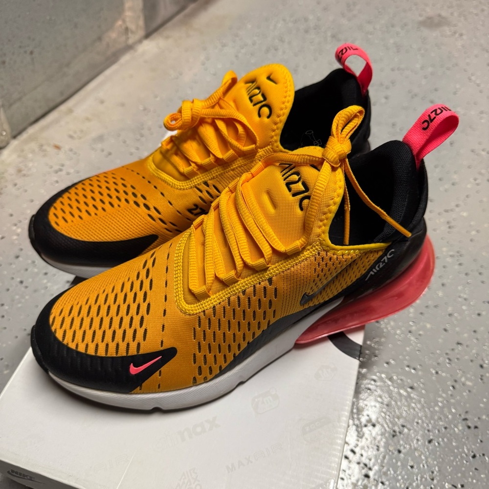 Air Max 270 size 9